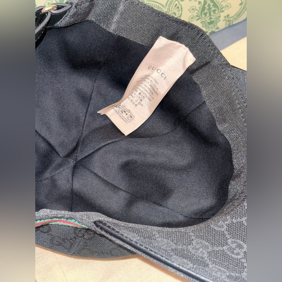 Gucci Original GG Canvas Baseball Hat with Web in black. - Picture 7 of 8
